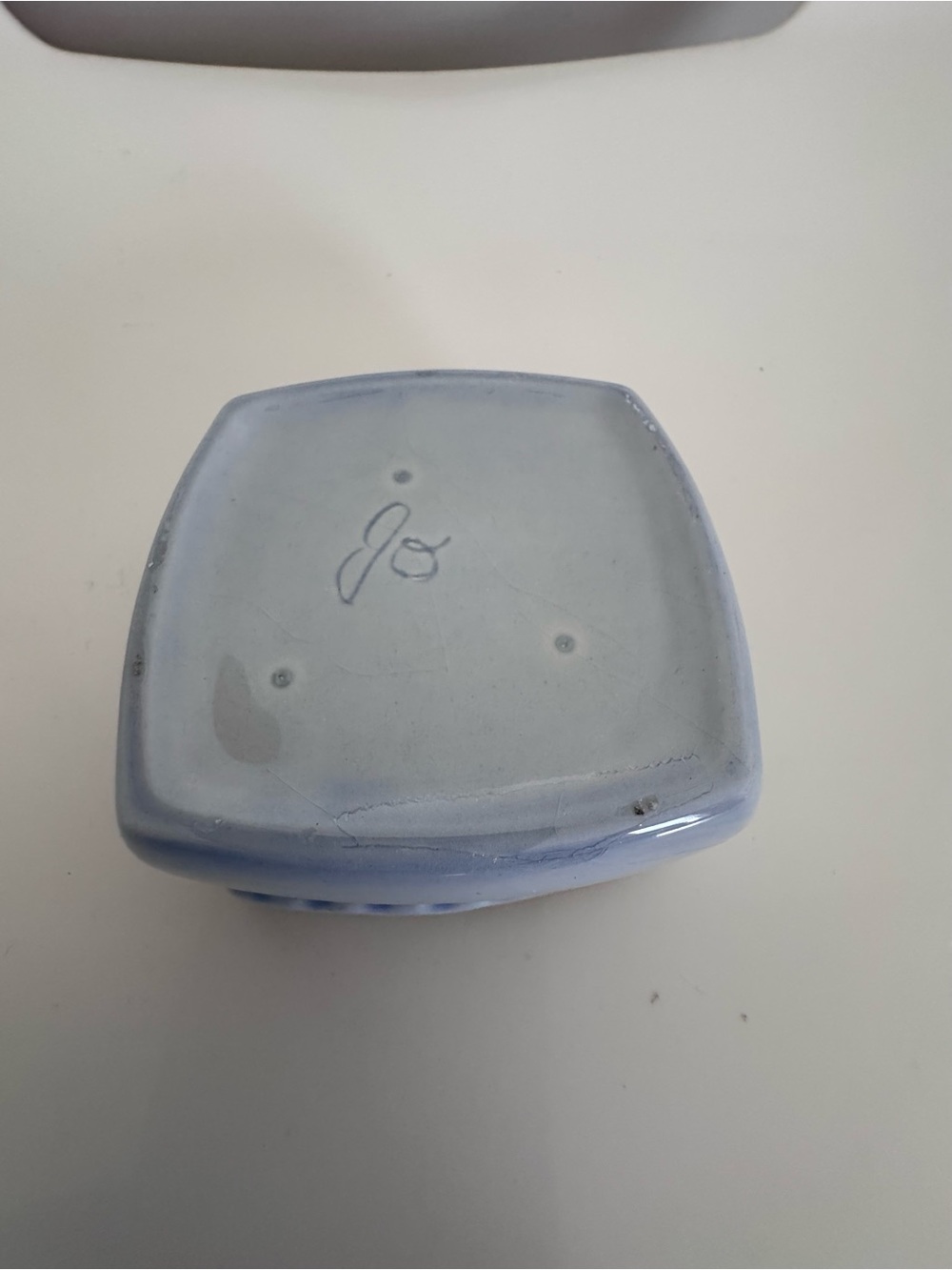 Vintage Bluebird Trinket Box Hand Painted Ceramic Jewelry Box Cottagecore Decor - Picture 6 of 10